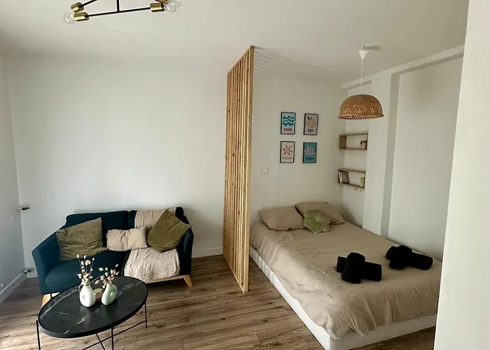 Apartament Beau Calme Proche Cagnes-sur-Mer