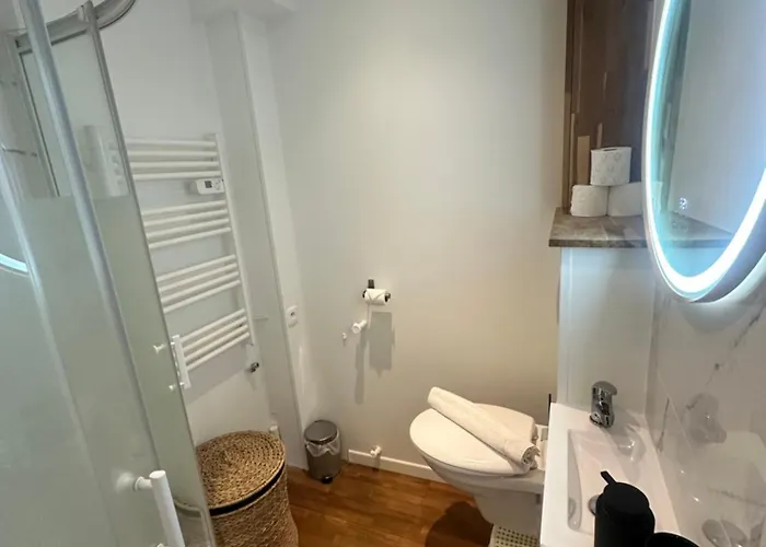 Beau Calme Proche Apartament