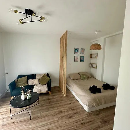 Beau Calme Proche Apartment Cagnes-sur-Mer